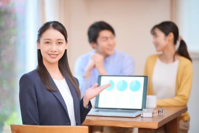 ドコモ光は「ネット正規代理店」から申し込むのが良い